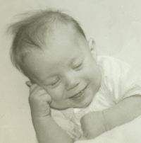 1985 baby, PhotoScanUSA